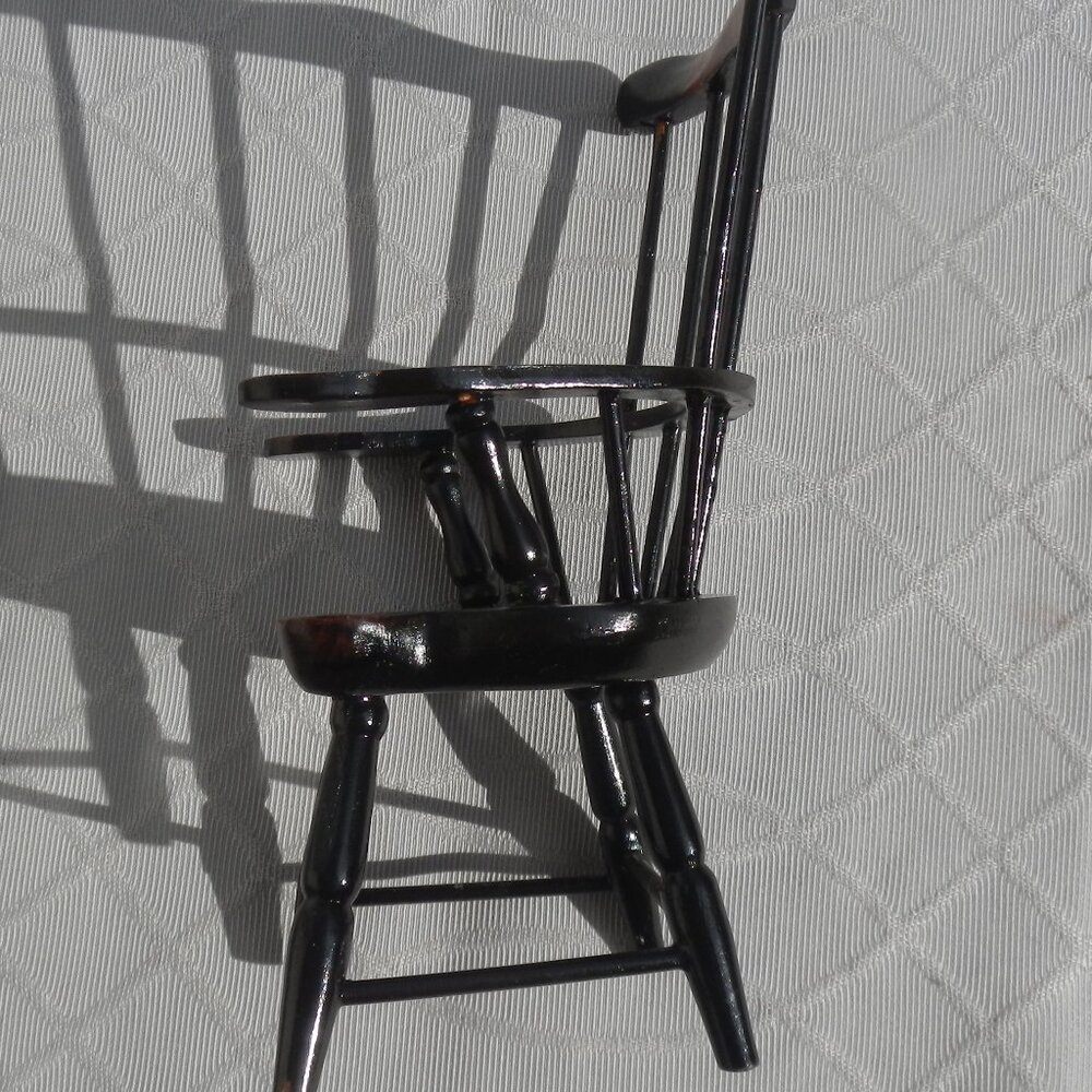 Antique wooden doll chair H 9" - Picture 5 of 8